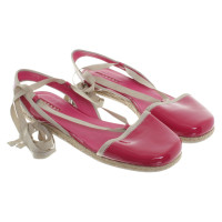 Prada Lace-up sandalen in roze