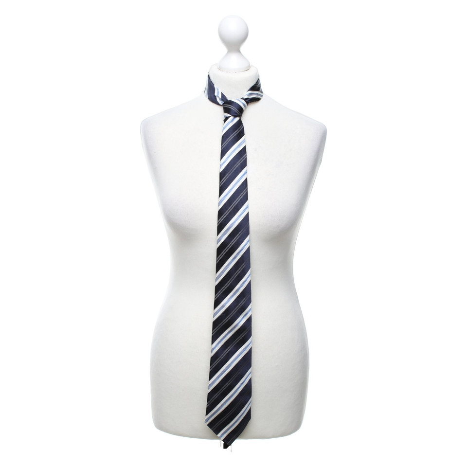 Kiton Tie with stripe pattern
