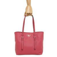 Prada Handtasche aus Leder in Rosa / Pink