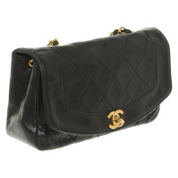 Chanel Diana en Cuir en Noir