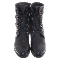 Russell & Bromley Stiefel in Schwarz