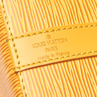 Louis Vuitton Noé Grand aus Leder in Gelb