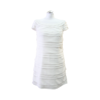 French Connection Mini robe en blanc