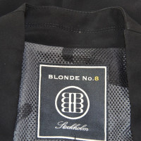 Blonde No8 Blazer in black