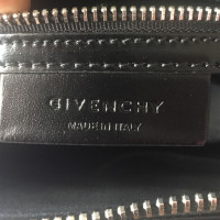 Givenchy Antigona Mini Leer in Zwart