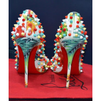 Christian Louboutin pumps in multicolor