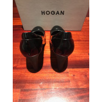 Hogan pumps