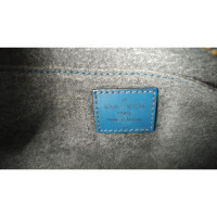 Louis Vuitton  Pochette Cosmétique Epi Dauphine Toledo Bleu