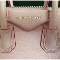 Givenchy Antigona shoulderbag