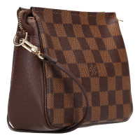 Louis Vuitton Pochette in Bruin