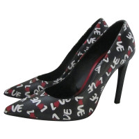 Moschino Love pumps