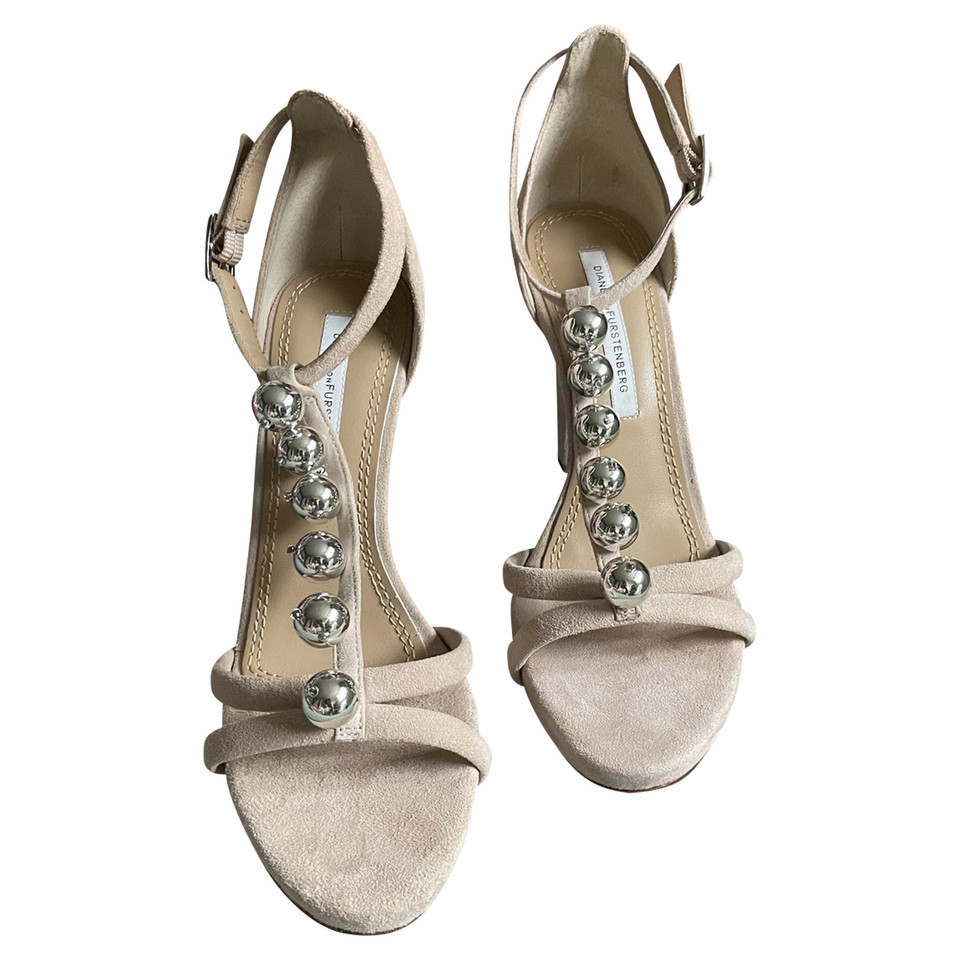 Diane Von Furstenberg Sandals Suede in Cream
