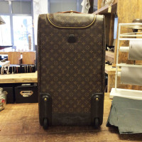 Louis Vuitton Trolley with monogram