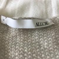Allude Twin-Set