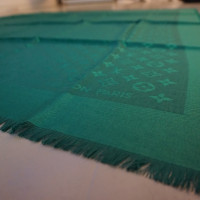 Louis Vuitton Louis Vuitton green shawl