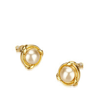 Chanel Faux Pearl goud-tone Clip-On oorbellen