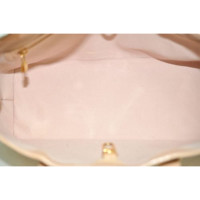 Louis Vuitton Wilshire Patent leather in Beige