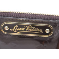 Louis Vuitton Pochette Patent leather in Violet