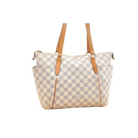 Louis Vuitton Totally PM aus Canvas in Weiß