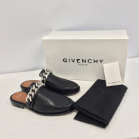 Givenchy Mocassini Chian