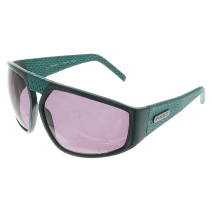 Pinko Sunglasses in green