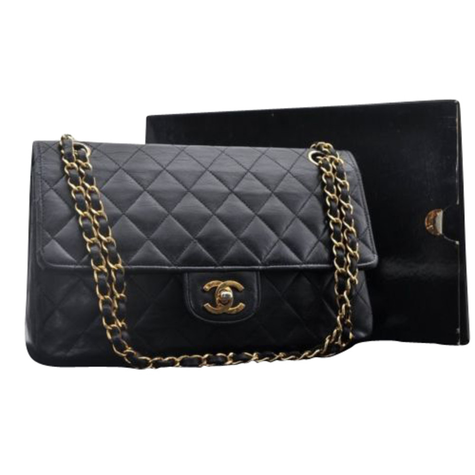 Chanel Schultertasche