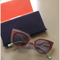 Fendi Des lunettes de soleil