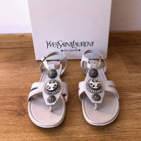 Yves Saint Laurent sandales
