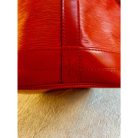 Louis Vuitton Noé Grand aus Lackleder in Rot