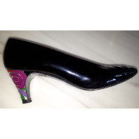 Bally pumps in patent leather