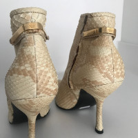 Gianni Versace Ankle Boots aus Pythonleder