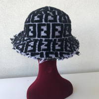 Fendi Hut in Schwarz/Weiß
