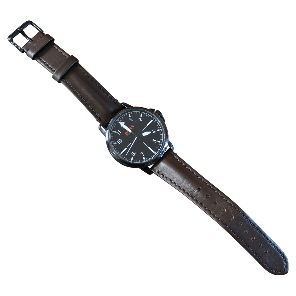 Hugo Boss Armbanduhr in Braun