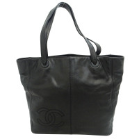 Chanel Shoulder bag in black
