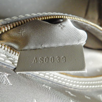 Louis Vuitton Suhali Leather