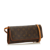 Louis Vuitton Pochette Canvas in Bruin