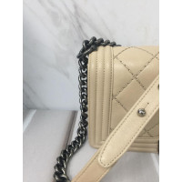 Chanel Boy Medium en Cuir en Beige