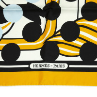 Hermès XL Seidentuch mit Muster