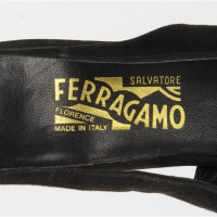 Salvatore Ferragamo Suède sandalen