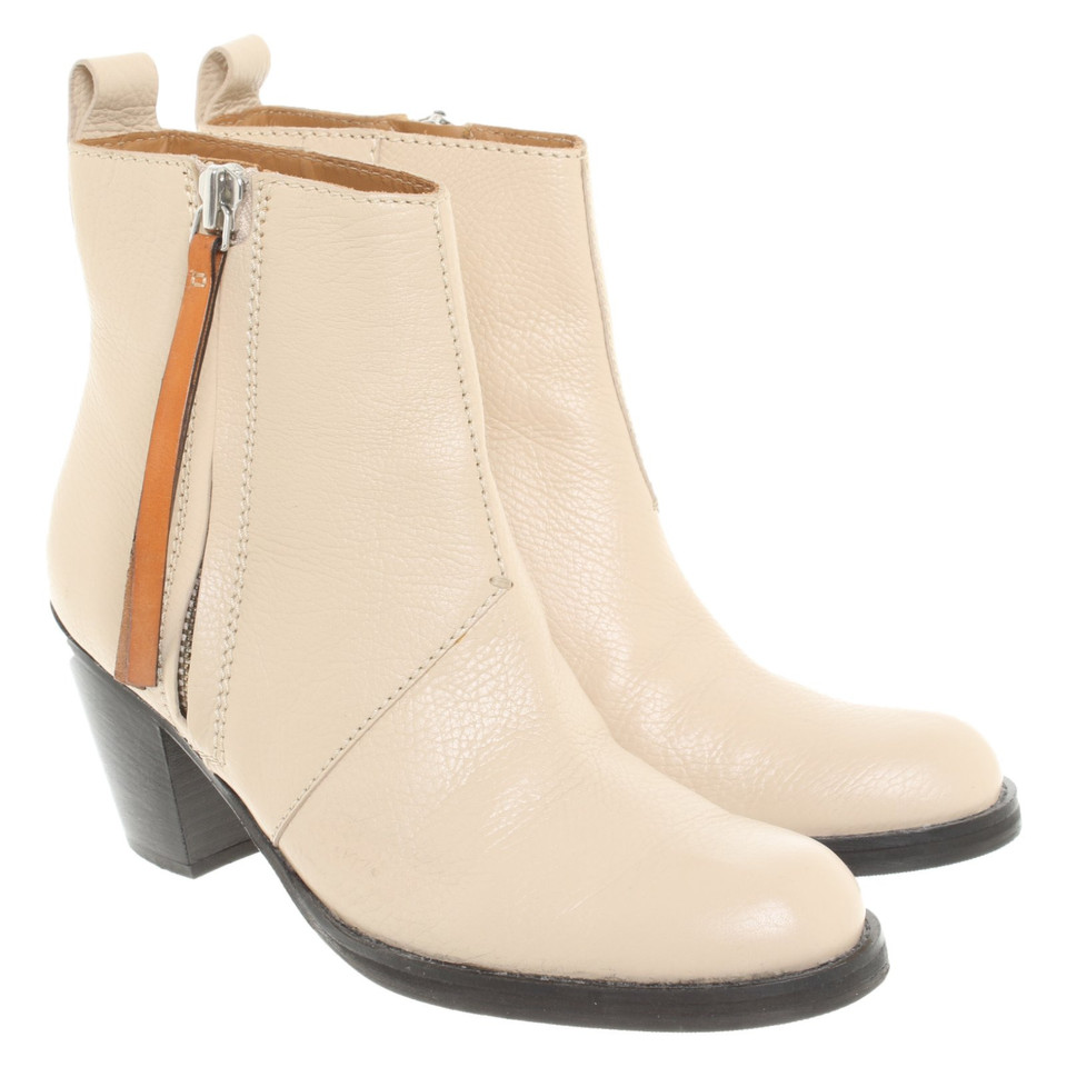 Acne Stiefeletten aus Leder in Creme