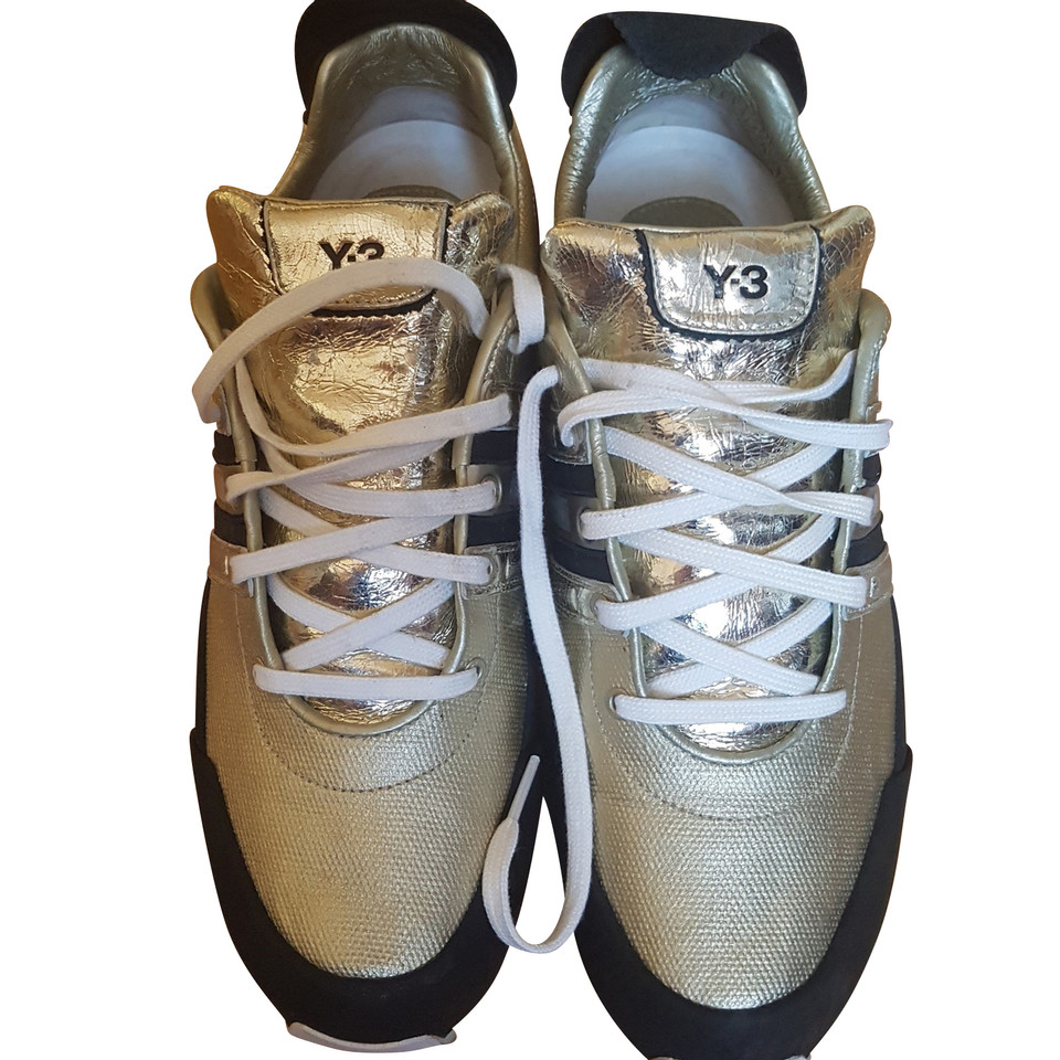 Y 3 Sneakers aus Leder in Gold
