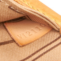 Louis Vuitton "Neverfull PM Monogram Canvas"