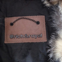 Rich & Royal Giacca con collo di pelliccia