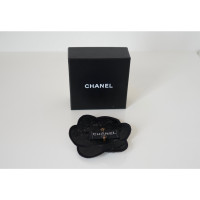 Chanel Kamelie-Brosche