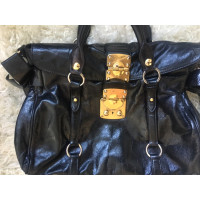 Miu Miu Handtasche in Schwarz