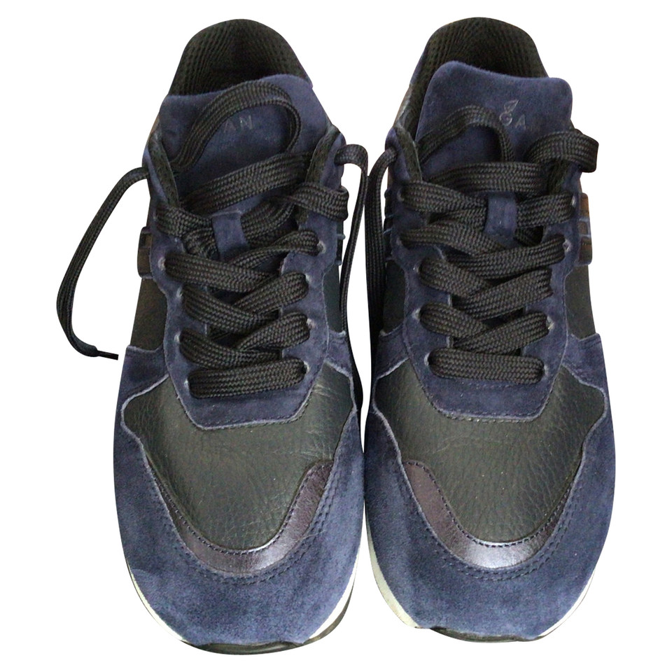 Hogan Sneakers aus Leder in Blau