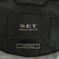 Set leather jacket