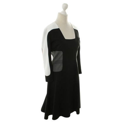 Aquilano Rimondi Kleid in Schwarz/Weiß