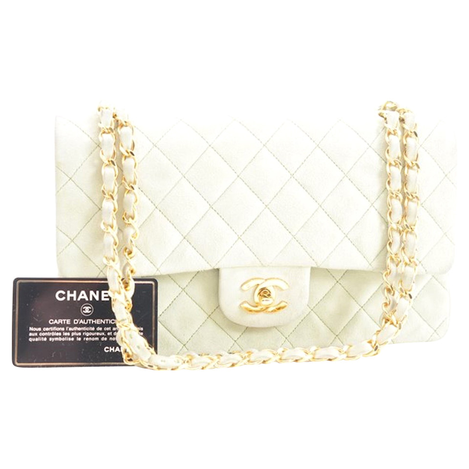 Chanel Classic Flap Bag Medium in Groen