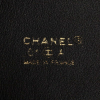 Chanel Manchette en cuir